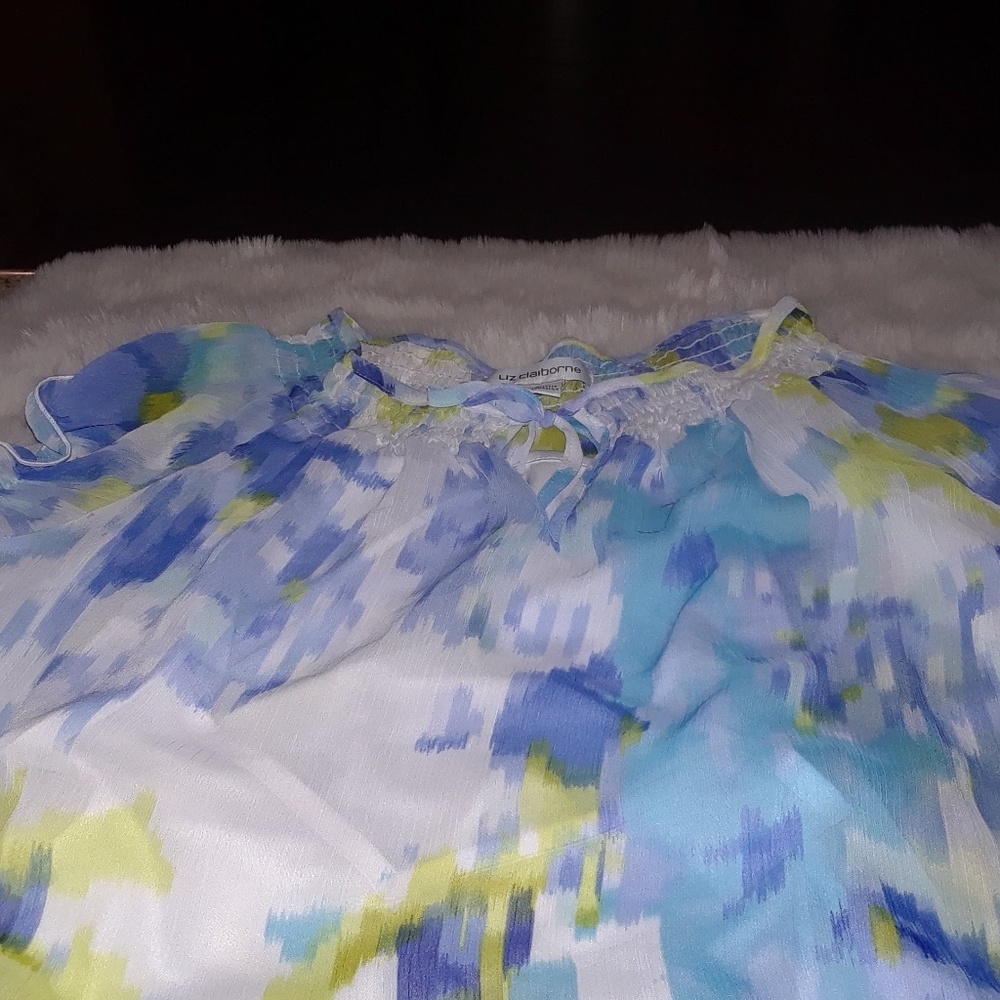 Flower sheer top